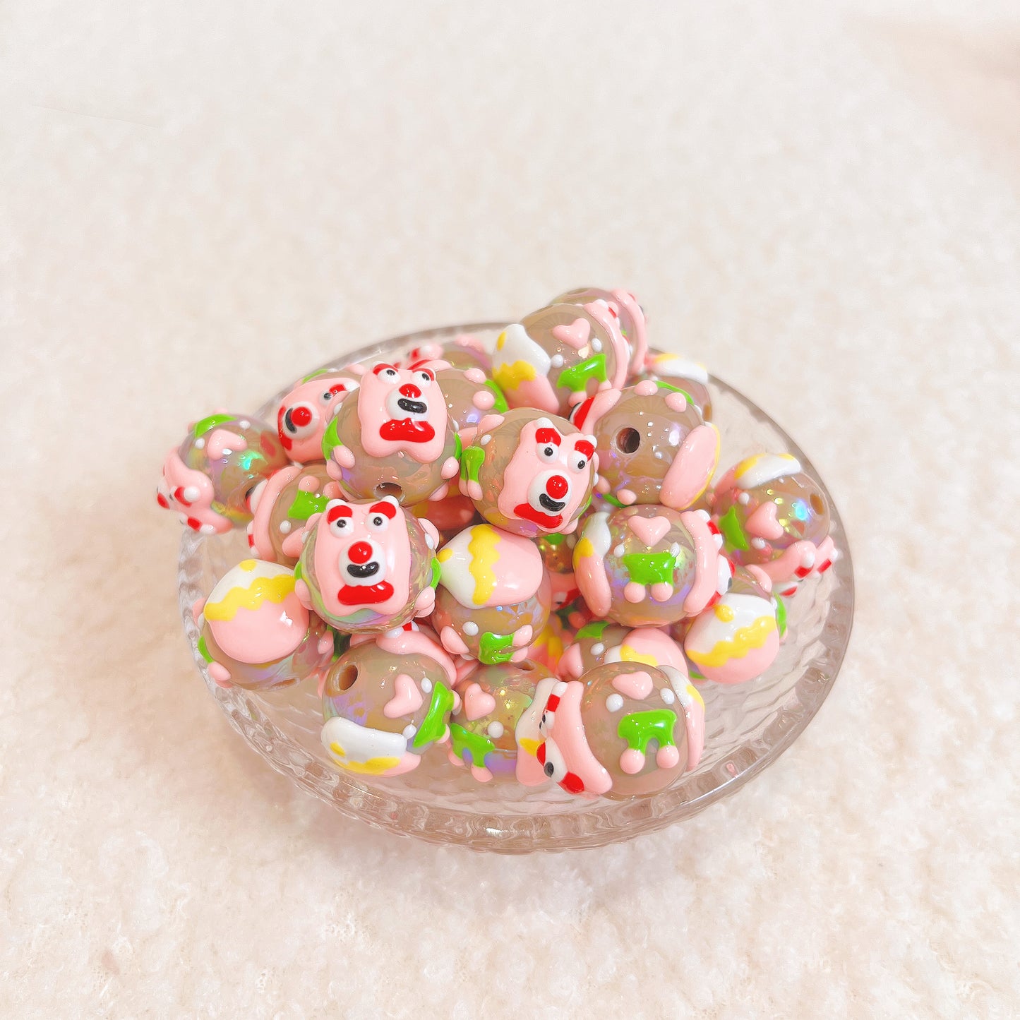 DIY ハンドメイド パーツ ビーズ(通し穴付)全20色 丸小 ビーズ手芸 パーツ 材料 素材 デコレーション ハンドメイドパーツ プラ プラスチック クリア 通し穴 アクセサリー