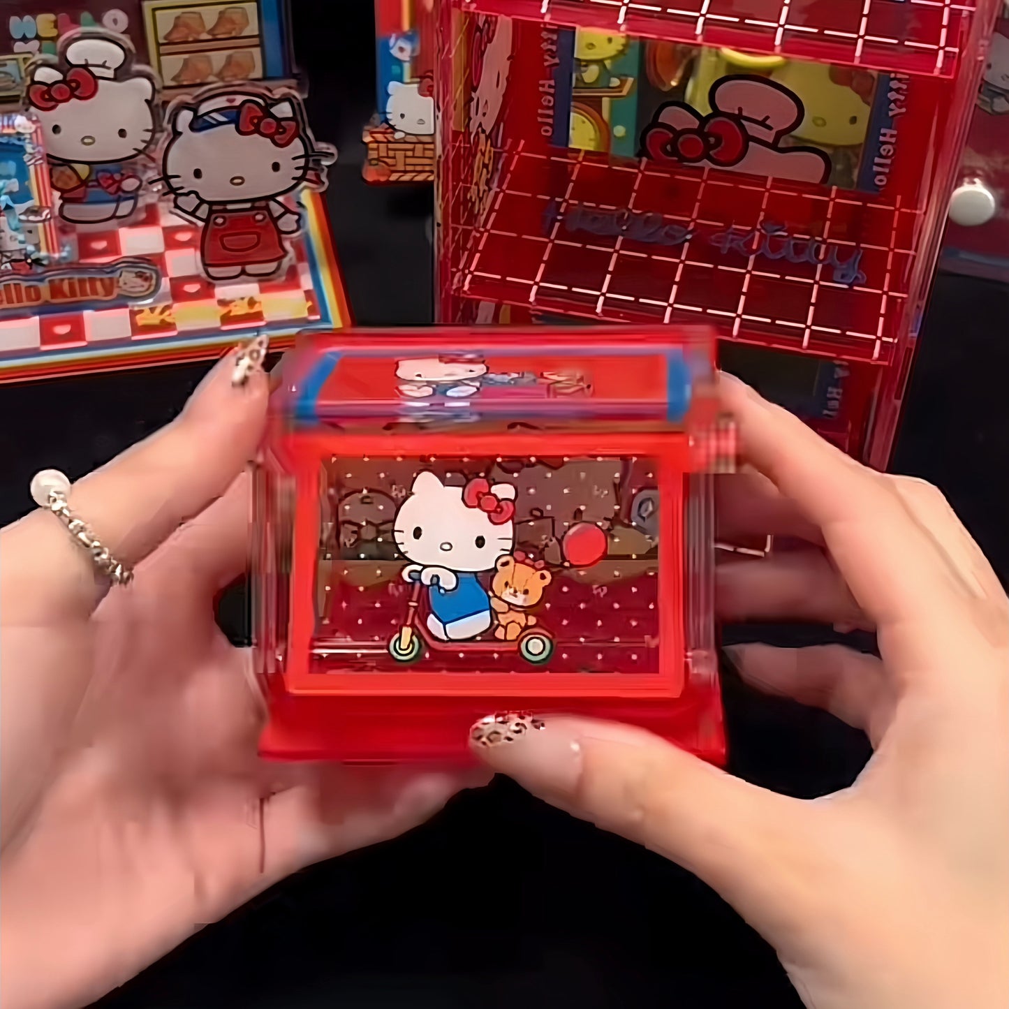B005 可愛いケース アクリル 収納ケース 置物