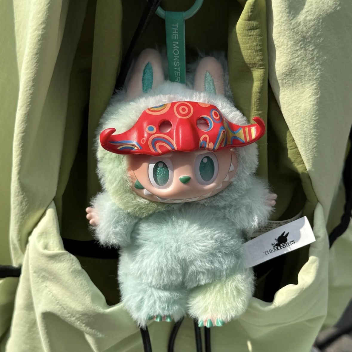 BUBU仮面お面飾り