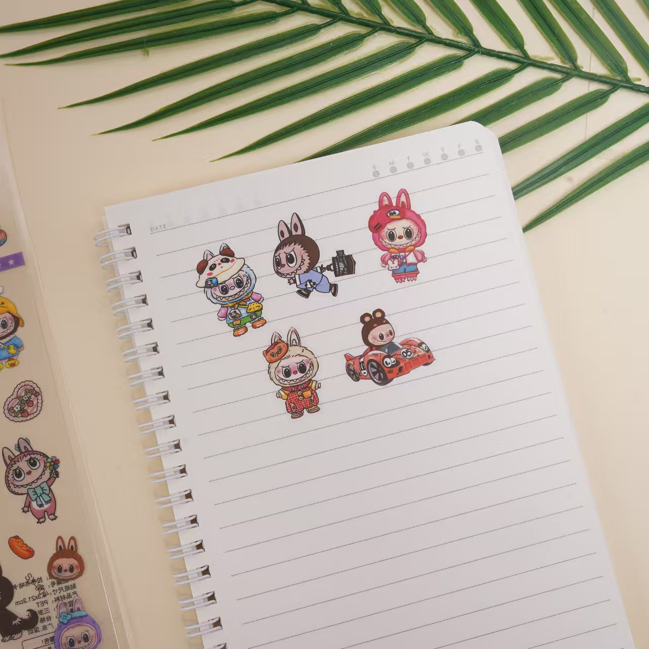 TZ-12 透明な創意あふれるかわいいLABUBU手帳シール 12枚セット