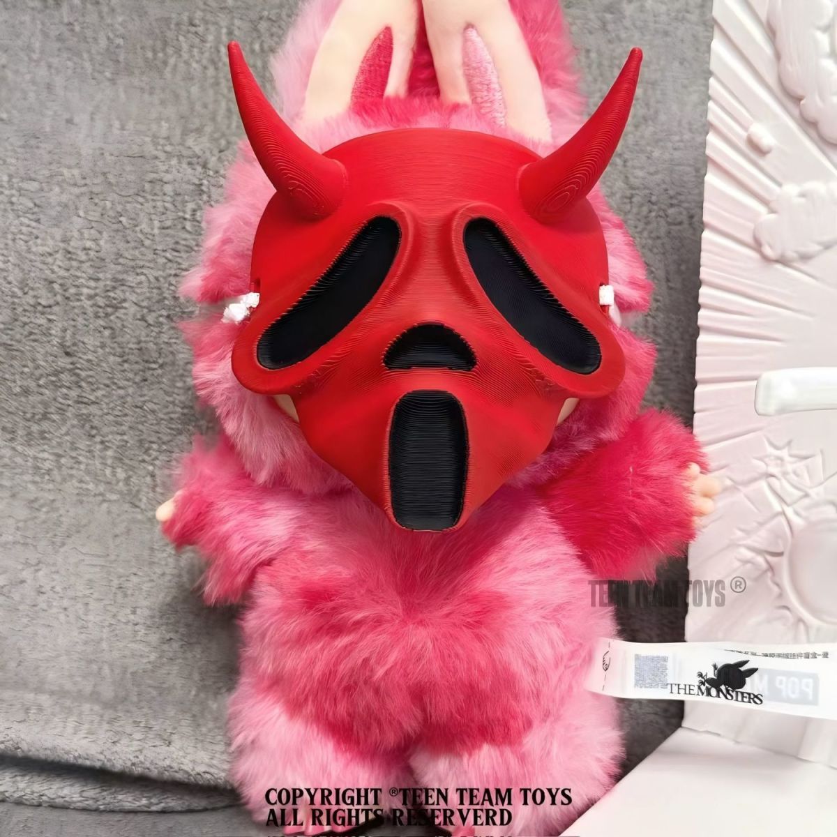 BUBU仮面お面飾り